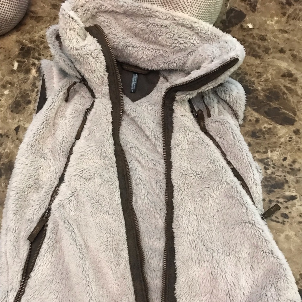 Kuhl vest